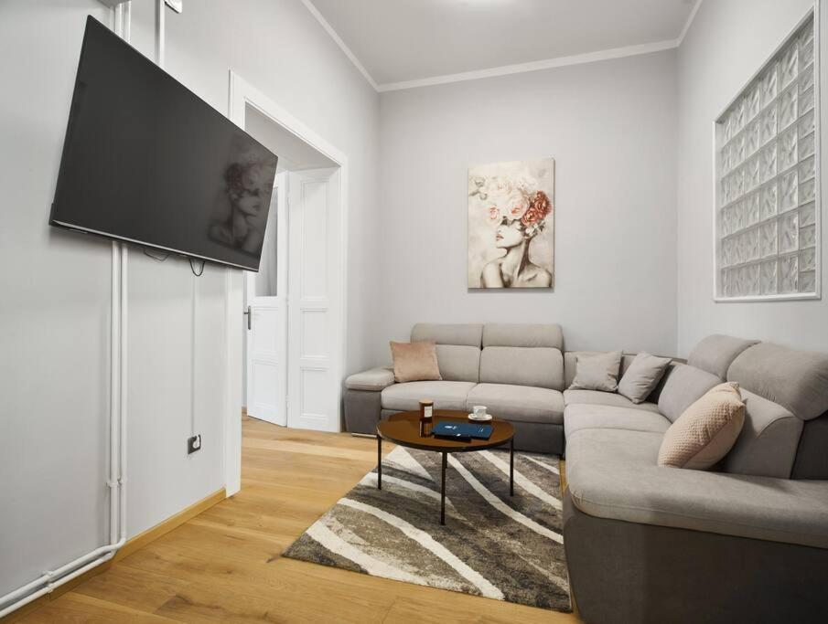 City Twenty 2Bdr Apartment By Irundo Zagreb Luaran gambar